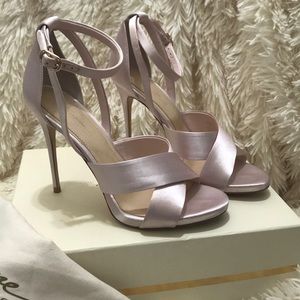 Vince Camuto High heels